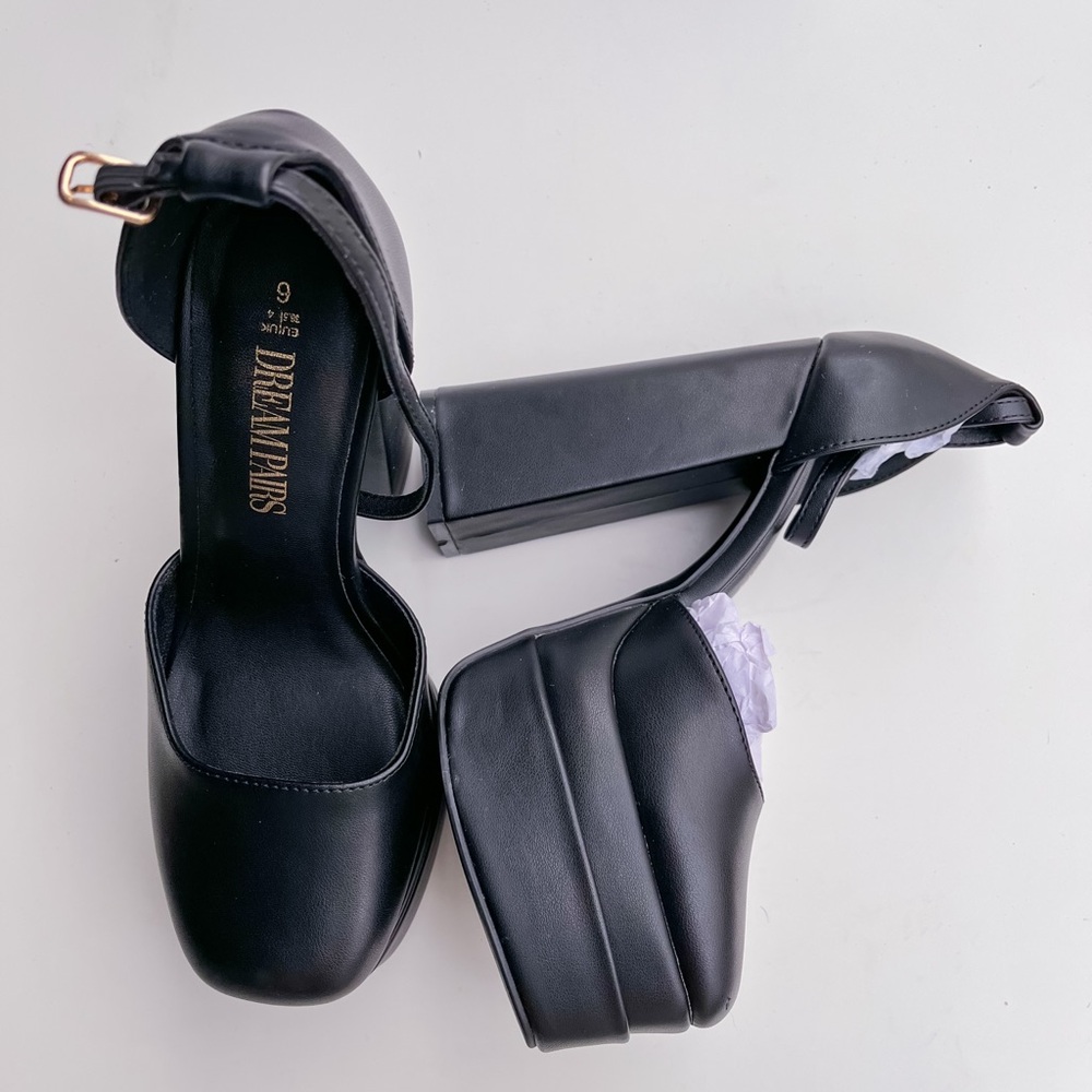 Dream Pairs Black Chunky Platform Ankle Strap Heels